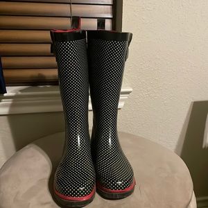 Polka dot rain boots